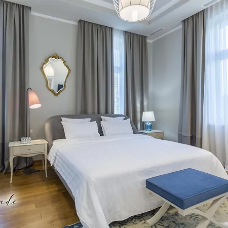 מלון Promenade (adults Only) בורגאס