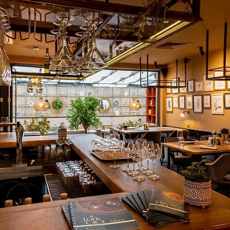فندق Promenade (adults Only)
