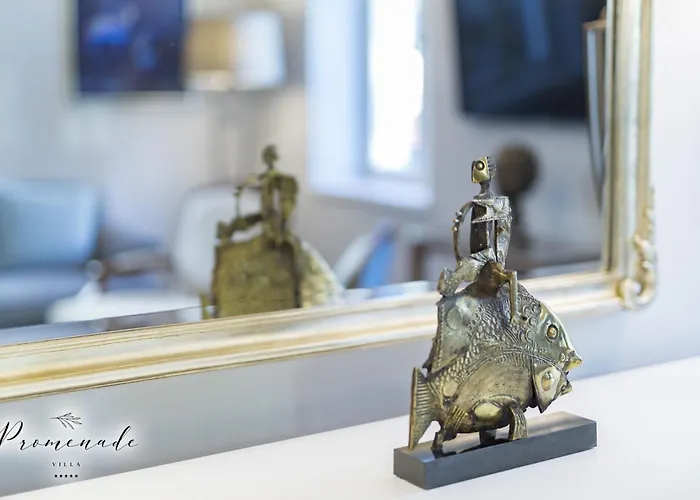 Promenade (adults Only) 호텔